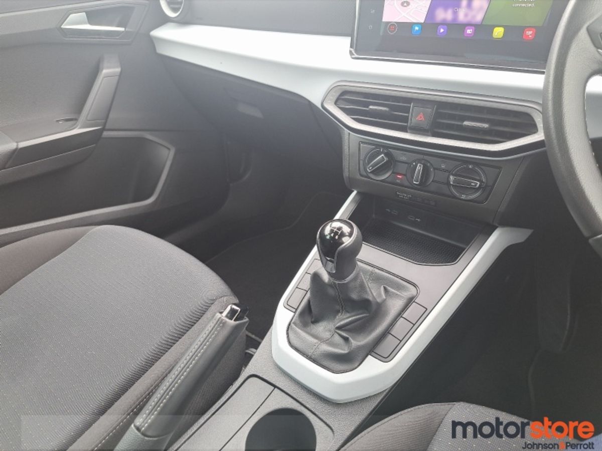SEAT Arona SE+ 1.0TSI Manual I LOW MILEAGE