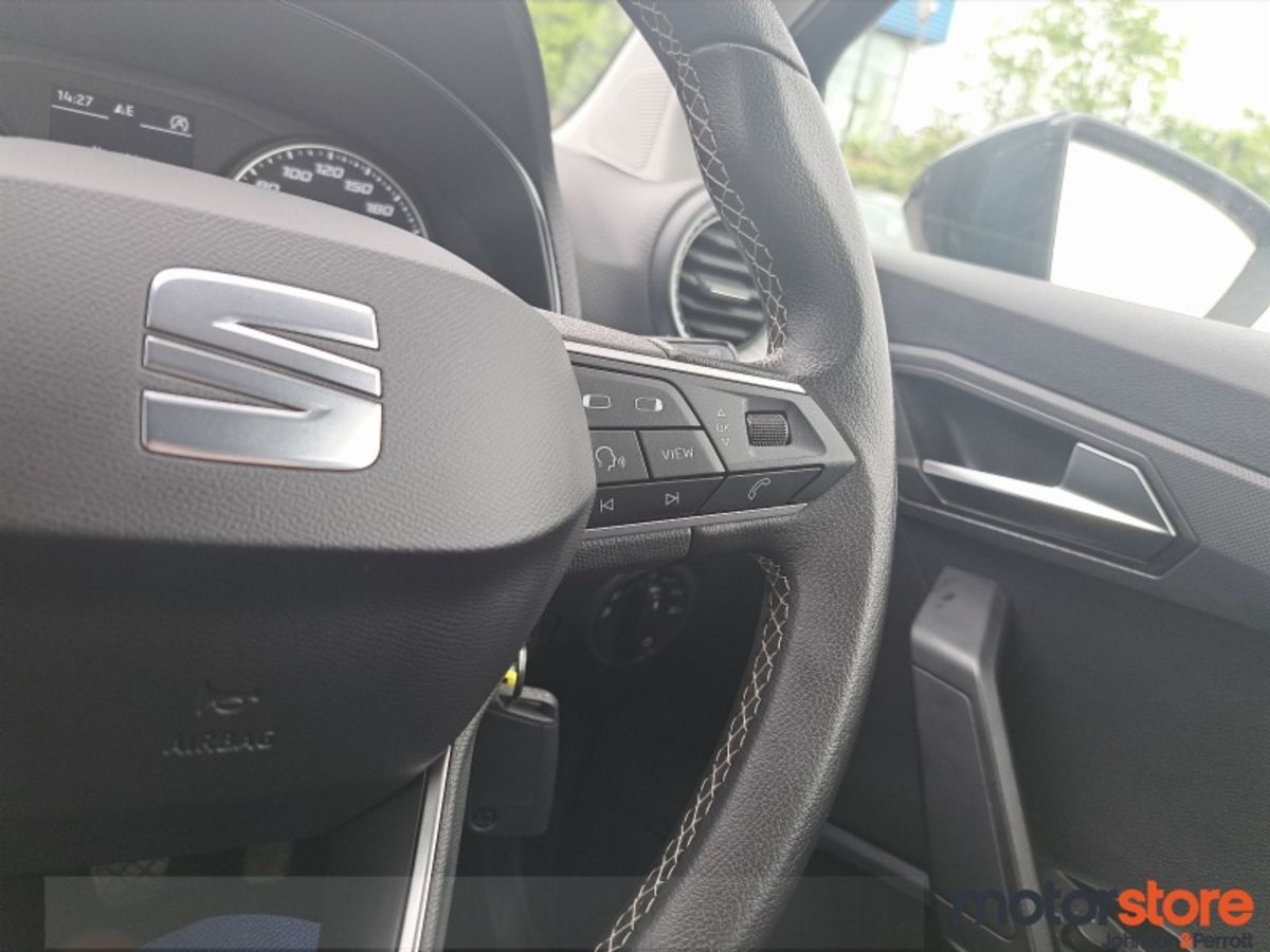 SEAT Arona SE+ 1.0TSI Manual I LOW MILEAGE