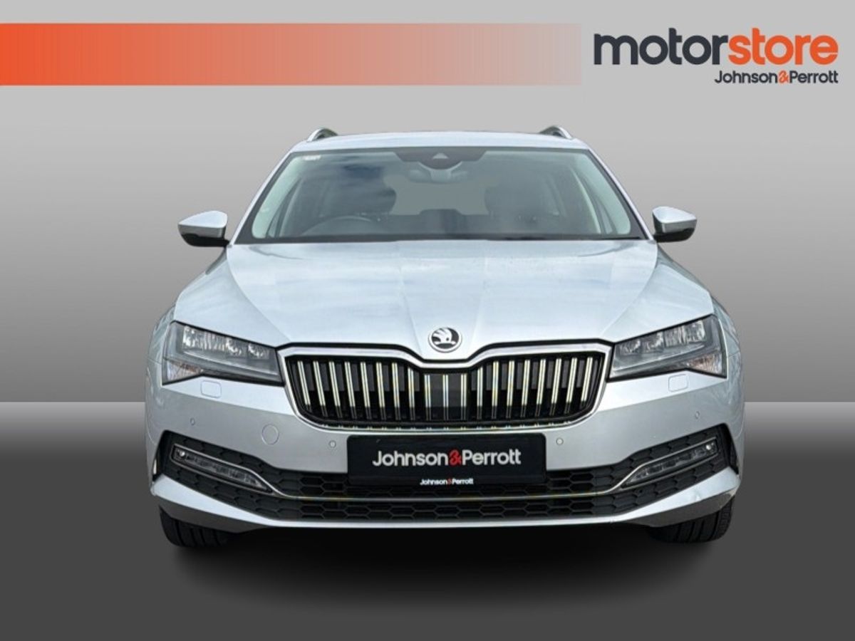Skoda Superb Style 2.0 Diesel AUTO I LOW MILEAGE! 