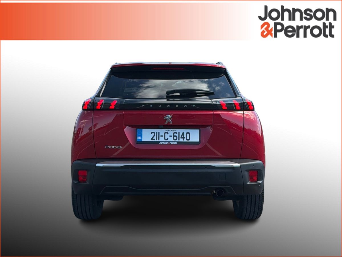 Peugeot 2008 Allure 1.2 Petrol I TINY MILEAGE