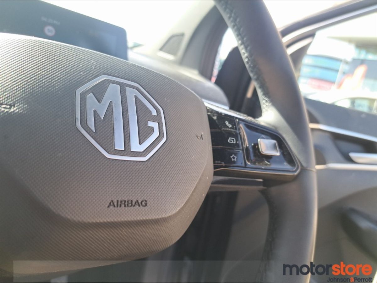 MG MG3  EXCLUSIVE HYBRID+ 5DR AUTO