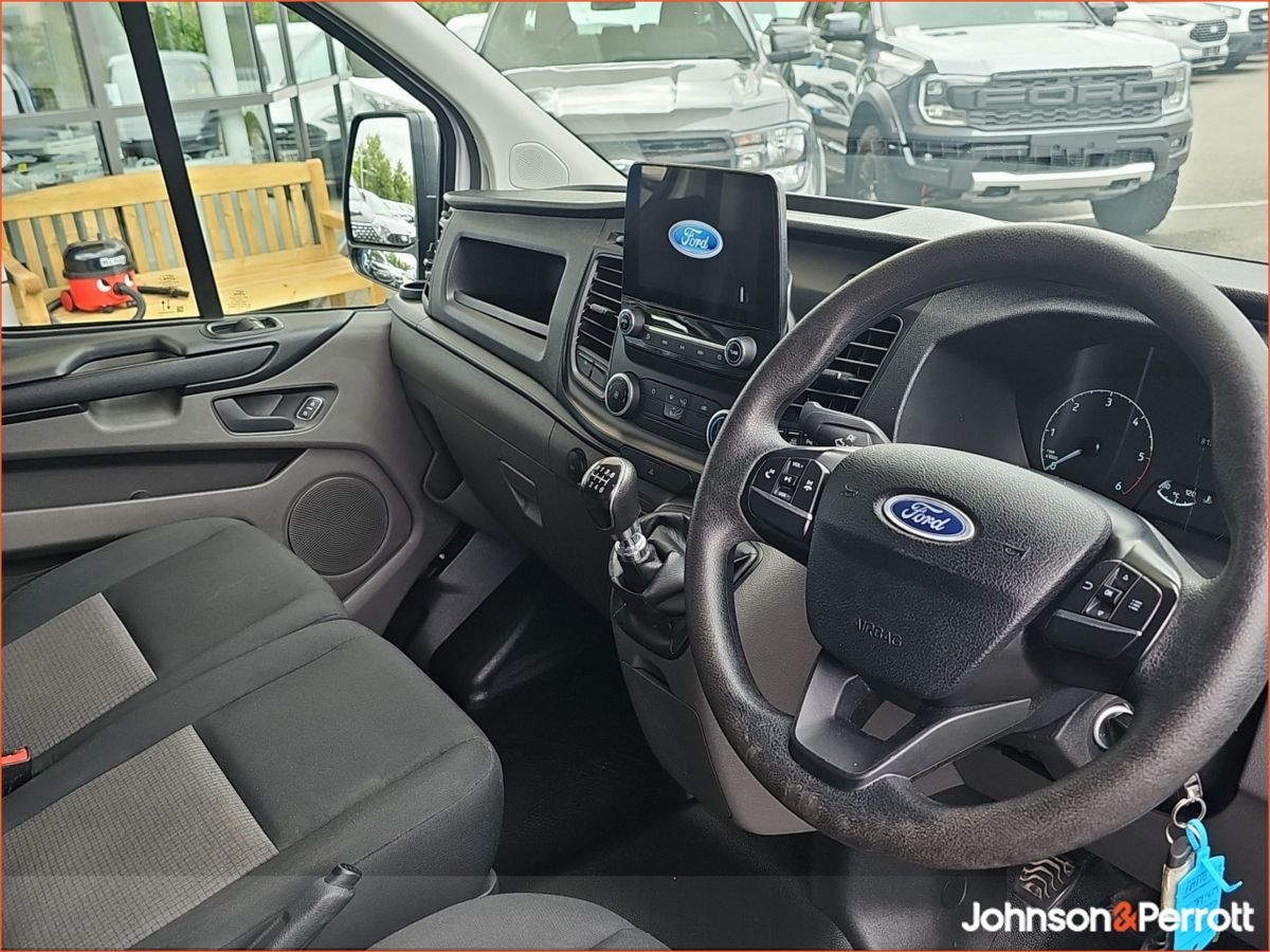 Ford Transit Custom Trend Long Wheelbase