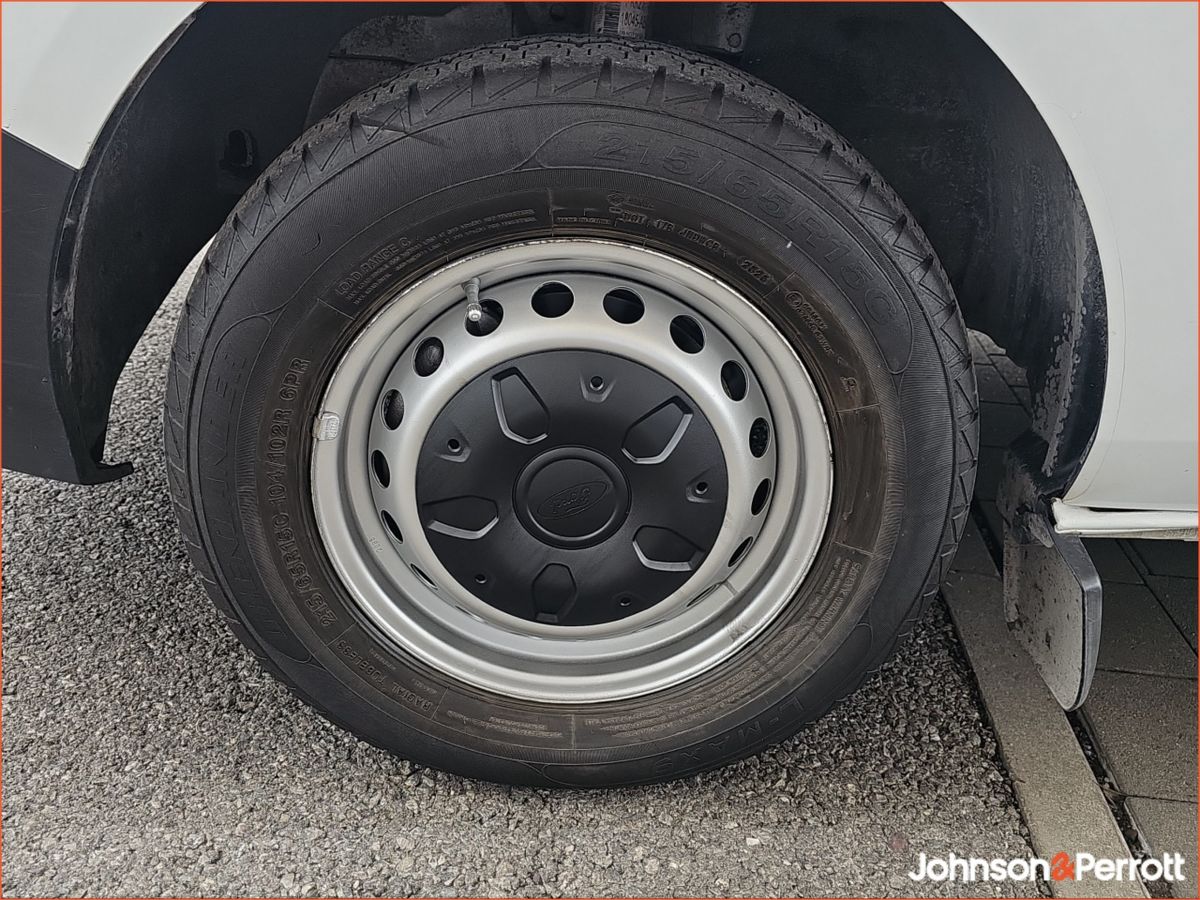 Ford Transit Custom Trend Long Wheelbase