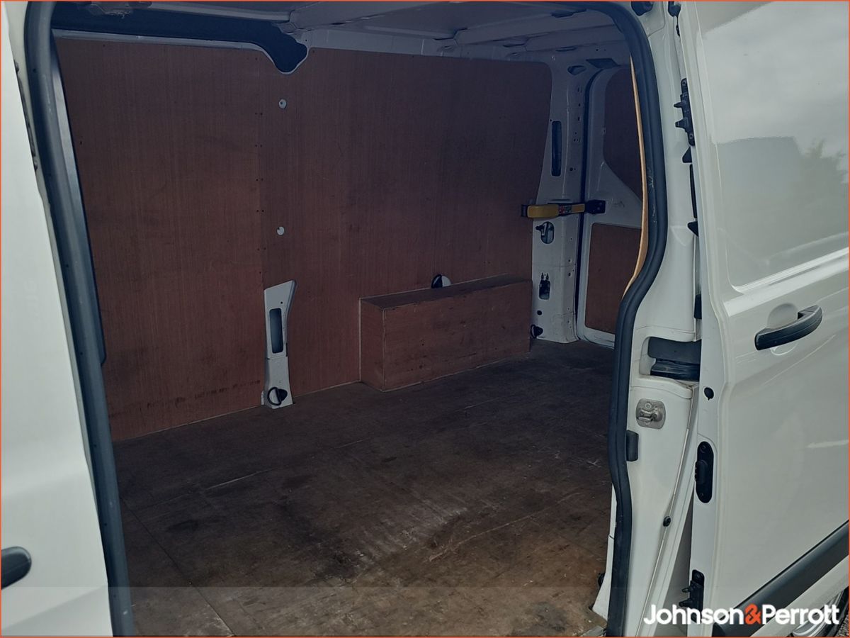 Ford Transit Custom Trend Long Wheelbase