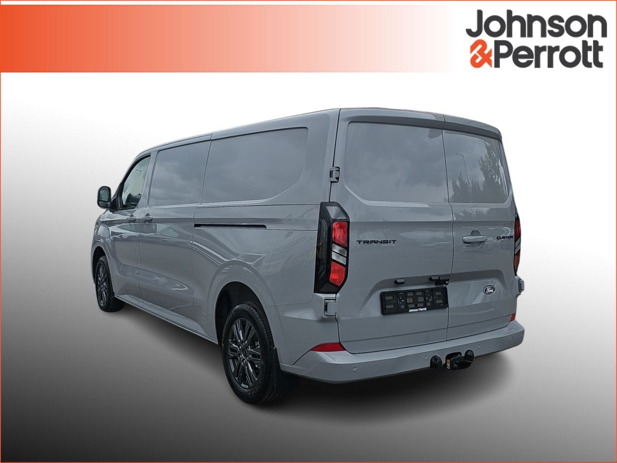 Ford Transit Custom Limited 170PS Long Wheelbase