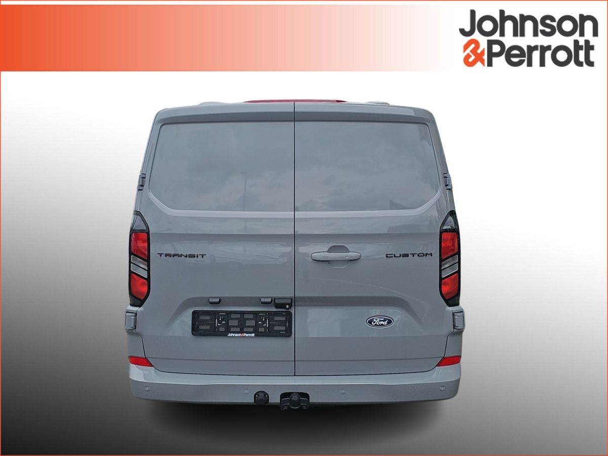 Ford Transit Custom Limited 170PS Long Wheelbase