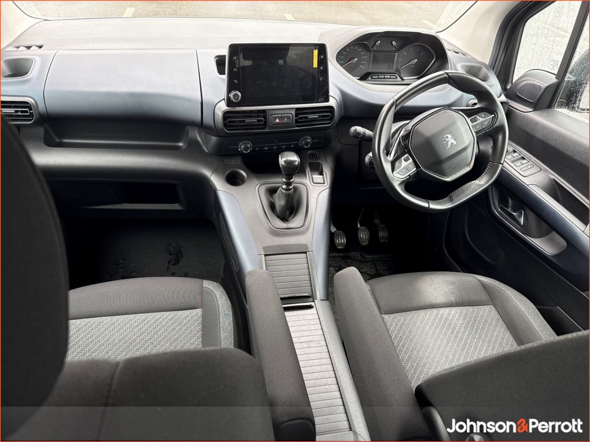 Peugeot Rifter 1.5 BlueHDi 130bhp LWB Allure 7 Seat