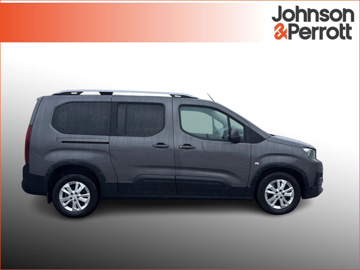 Peugeot Rifter 1.5 BlueHDi 130bhp LWB Allure 7 Seat