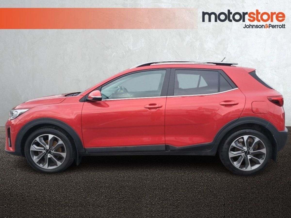 Kia Stonic 1.0 MHEV K3 AUTOMATIC **TINY MILEAGE / HUGE SPEC**