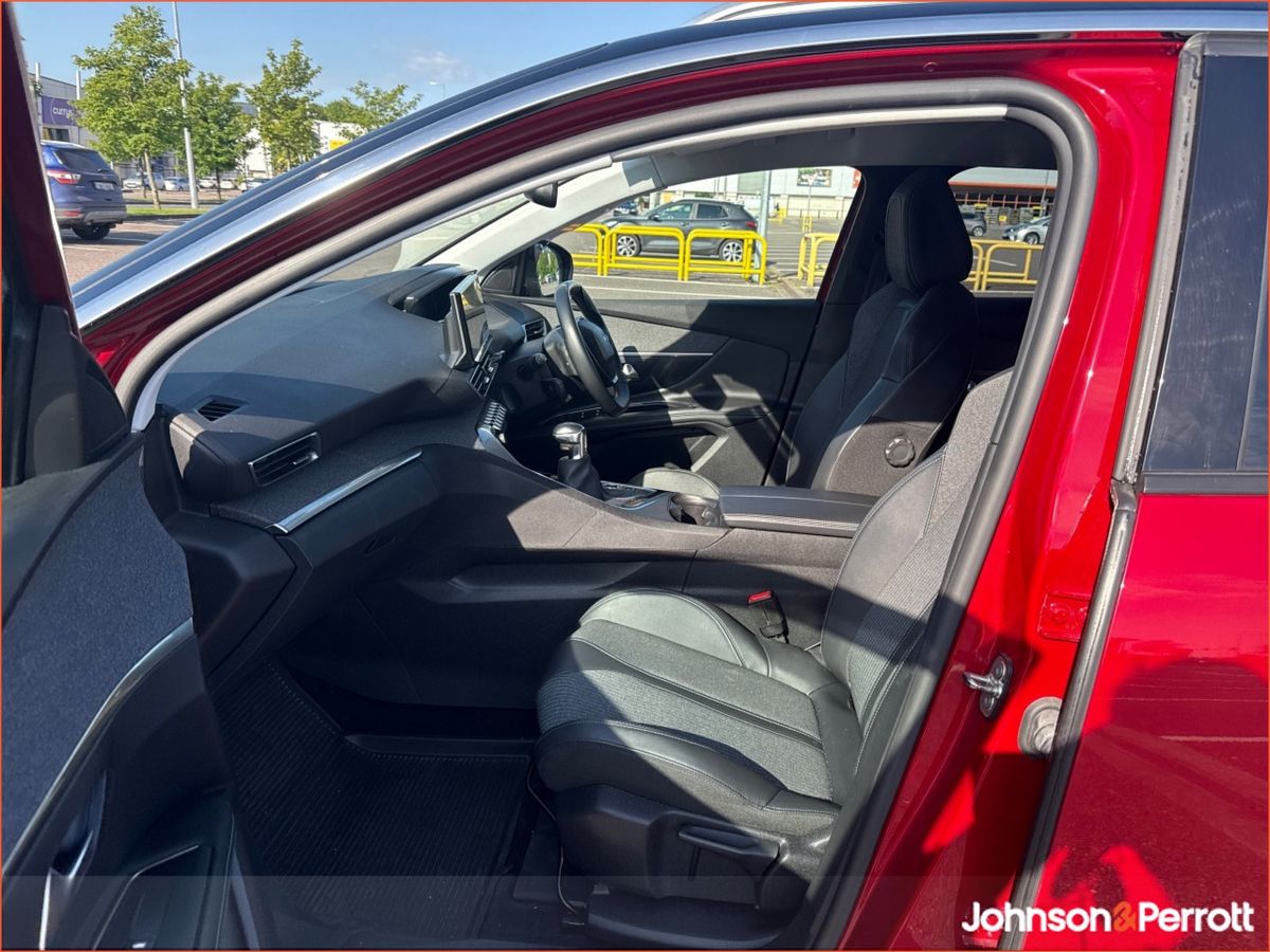 Peugeot 3008 1.5 BlueHDi 130bhp Allure