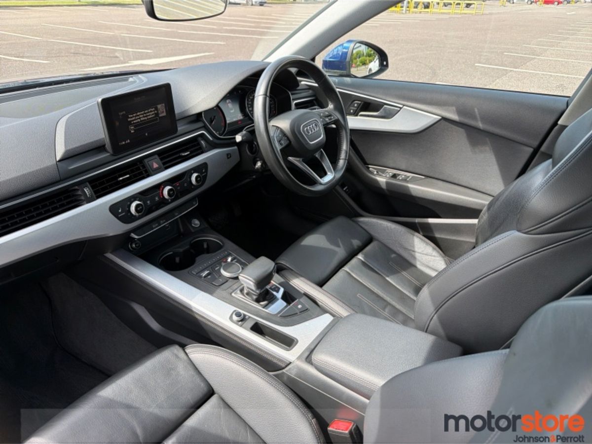 Audi A4 *Coming Soon* 1.4TFSI 150HP S tronic SE Limo