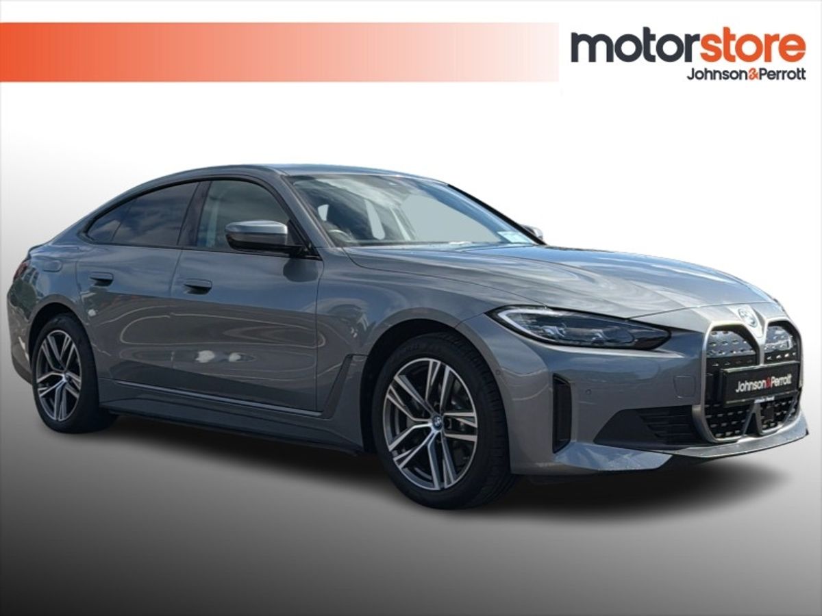 BMW i4 eDrive40 Sport HUGE SPEC