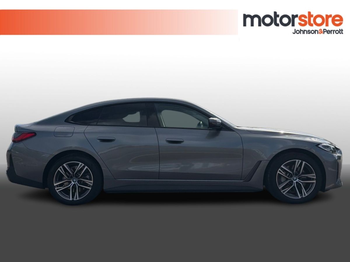 BMW i4 eDrive40 Sport HUGE SPEC