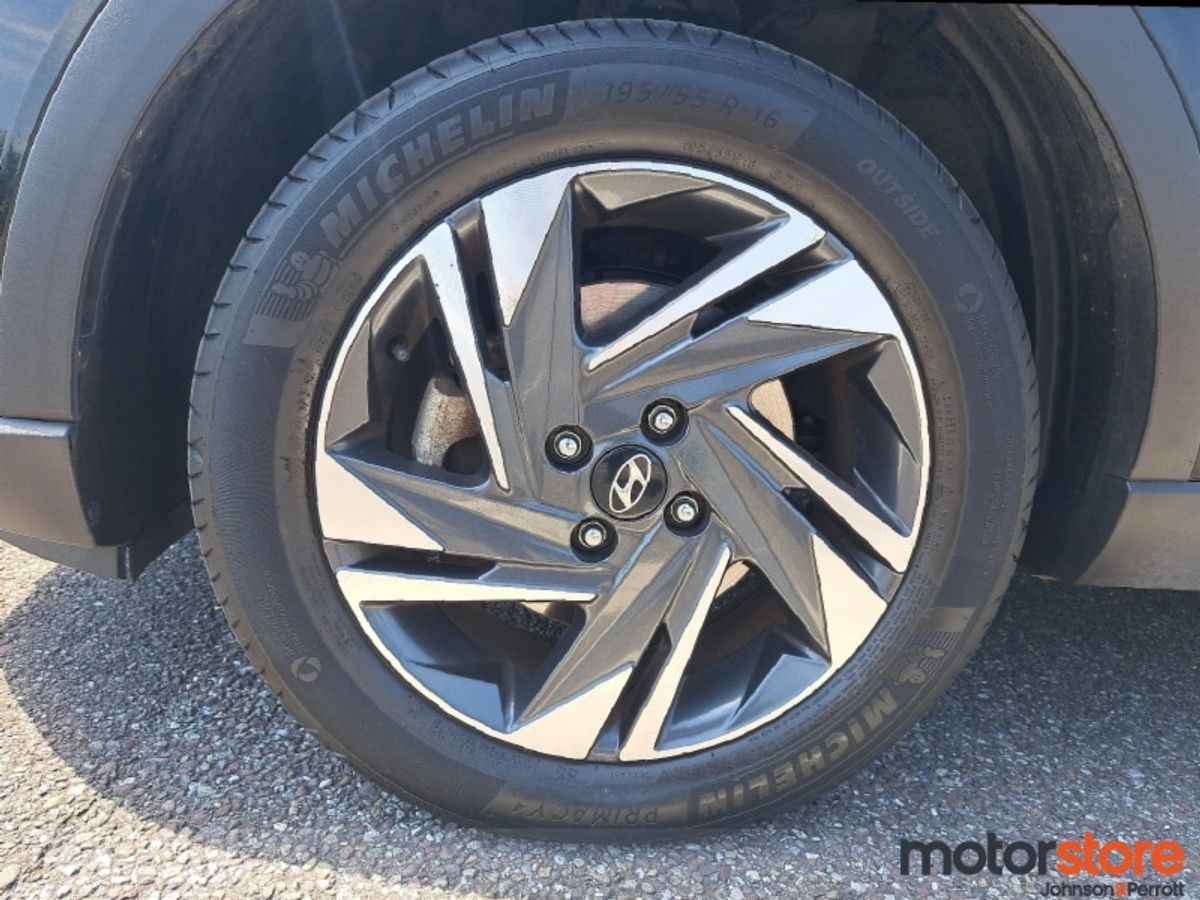 Hyundai Bayon EXECUTIVE TOP SPEC