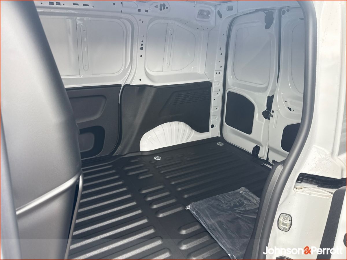 Peugeot Partner PARTNER PRO PLUS 1.5 HDI 100 1