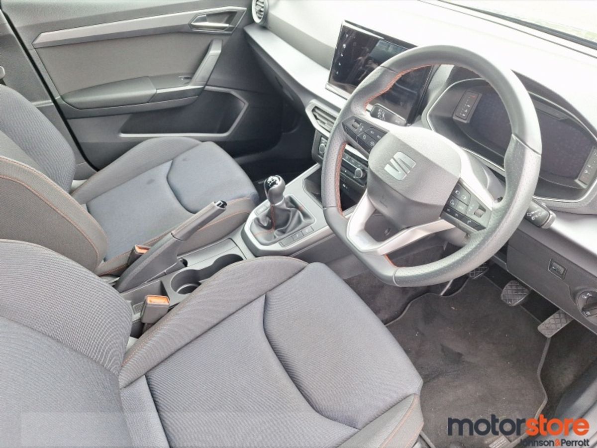 SEAT Arona Arona 1.0TSI 115hp FR 40