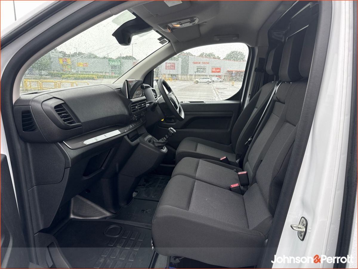 Peugeot Expert EXPERT PROFESSIONAL LONG 1.5 B