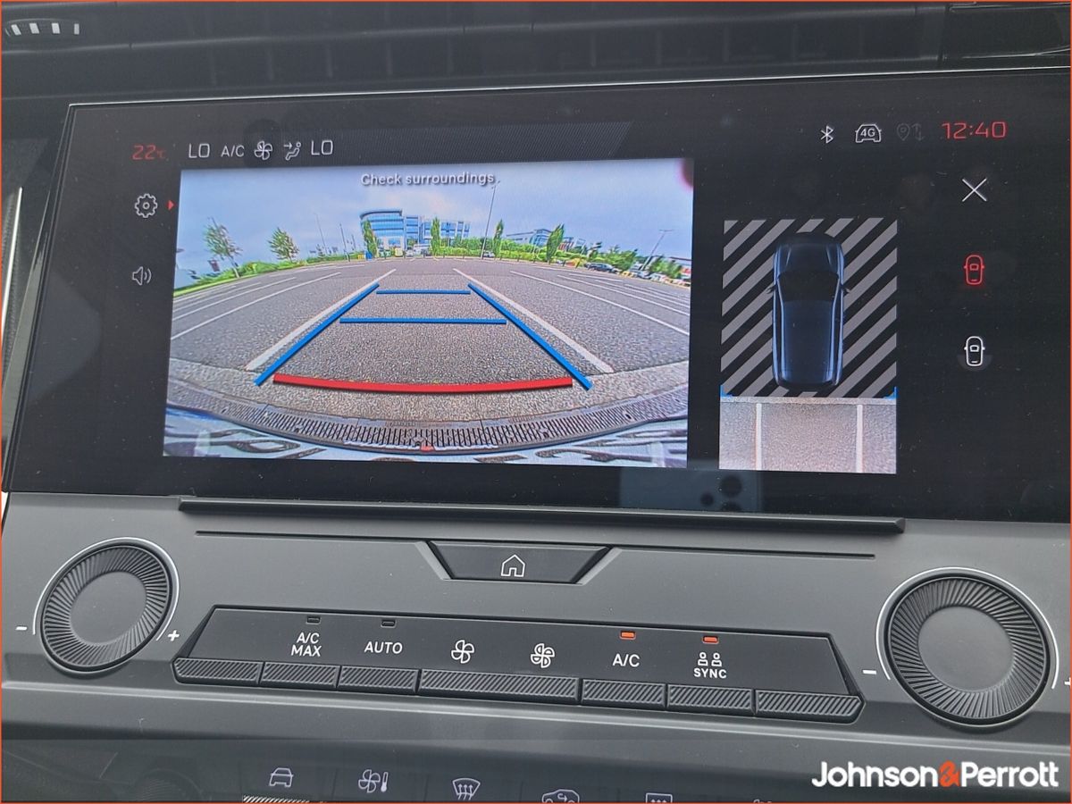 Peugeot 308 *DEMO* 1.2 MHEV 145BHP e-DCS6 Allure