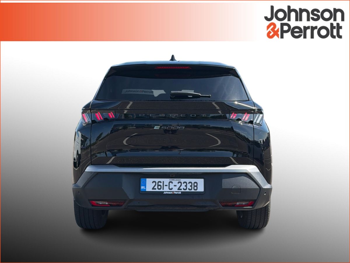 Peugeot 5008 *DEMO* BEV 73kwh 210hp Allure