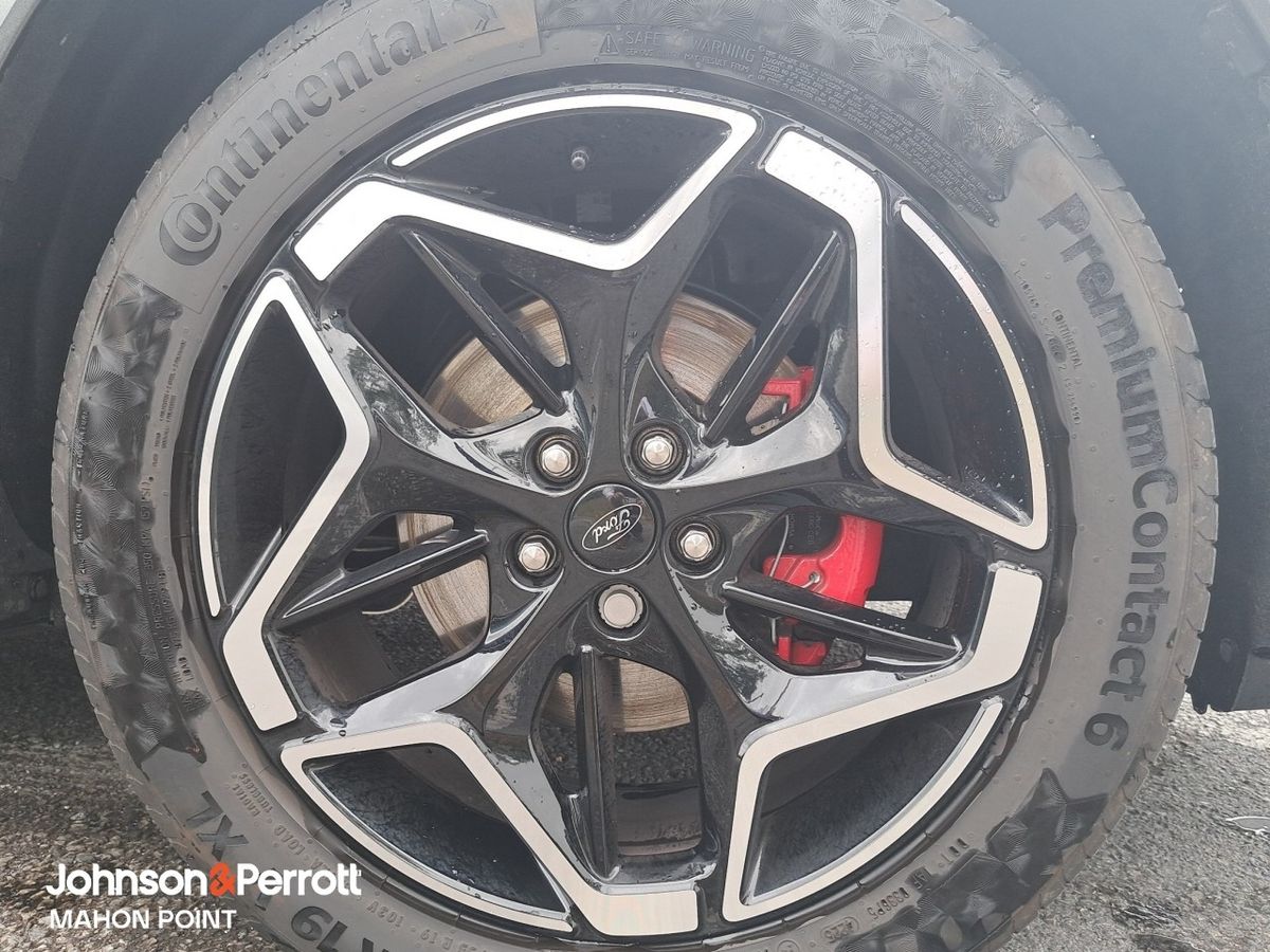 Ford Kuga 2.5 Duratec 243PS PHEV ST-Line X Ed Auto