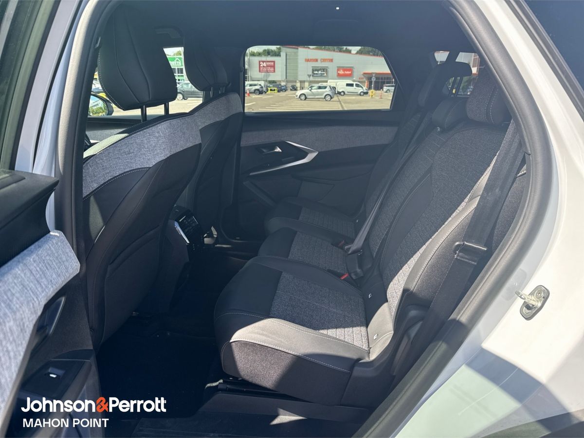 Peugeot 5008 1.2 MHEV 145bhp E-DCS6 Allure