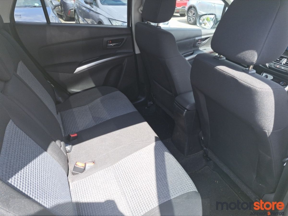 Suzuki SX4 S-Cross *COMING SOON* SX4 S-CROSS 1.4 BOOSTERJET MIL