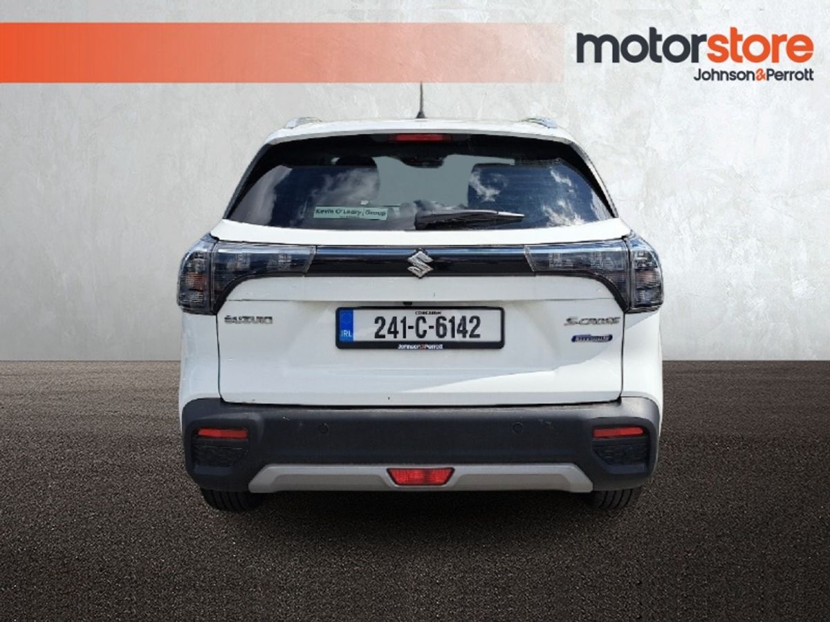 Suzuki SX4 S-Cross *COMING SOON* SX4 S-CROSS 1.4 BOOSTERJET MIL