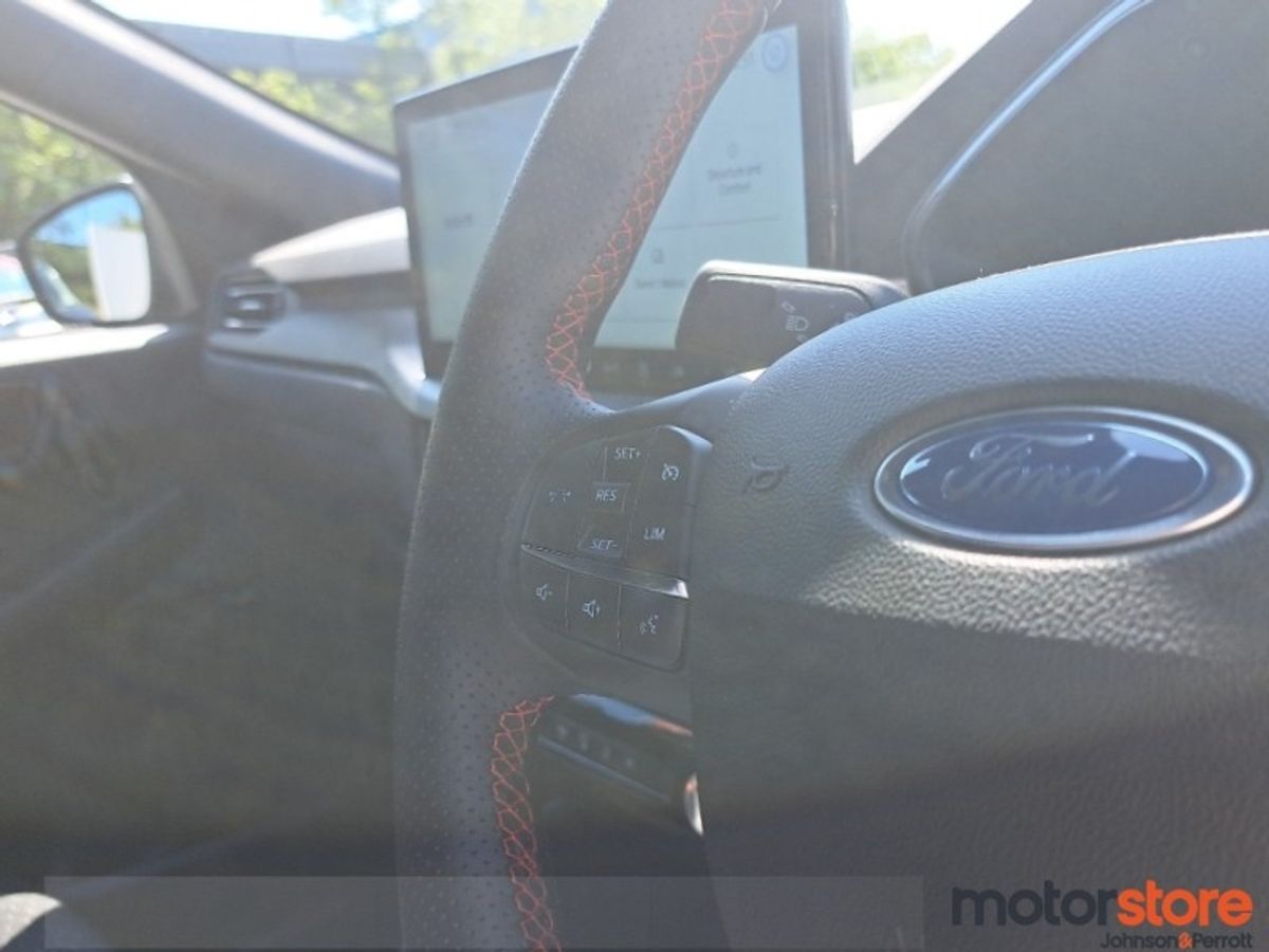 Ford Kuga 2.5 Duratec 243PS PHEV ST-Line X Auto