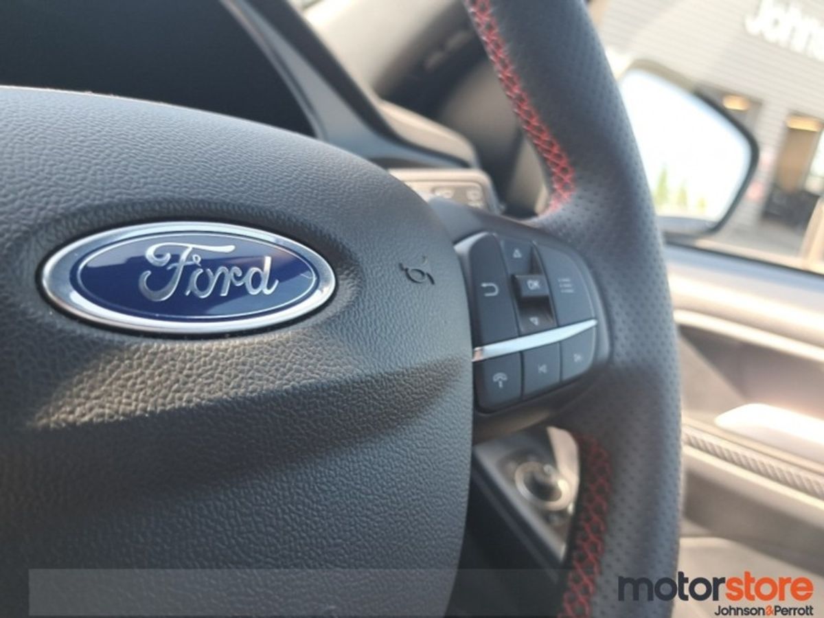 Ford Kuga 2.5 Duratec 243PS PHEV ST-Line X Auto