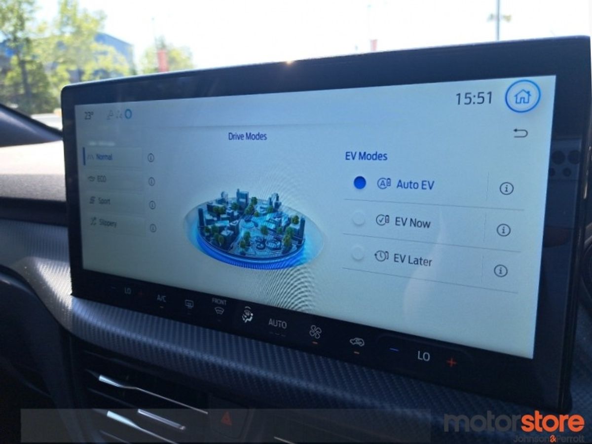 Ford Kuga 2.5 Duratec 243PS PHEV ST-Line X Auto