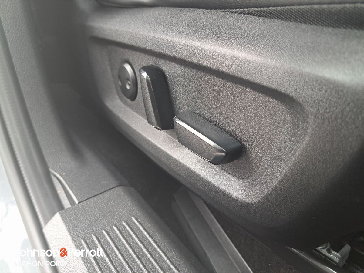 Nissan X-Trail ePower SVE 5 seater I TINY MILEAGE