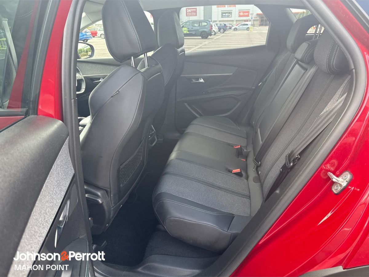 Peugeot 3008 1.2 PureTech 130bhp Allure