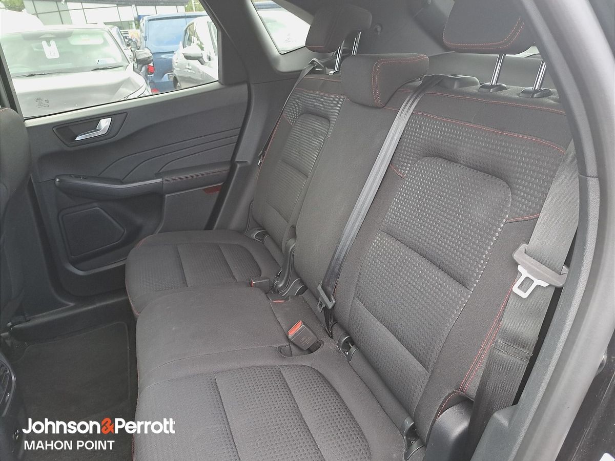 Ford Kuga 1.5 EcoBlue 120PS ST-Line **DIESEL / LIKE NEW**