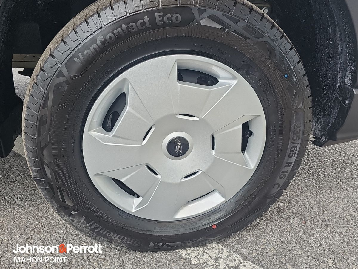 Ford Transit Trend RWD