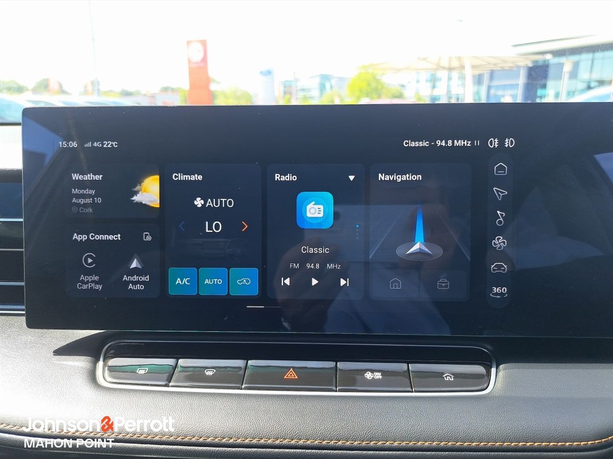 MG HS HUGE SAVINGS Plug-in Hybrid Exclusive **TOP SPEC / EX DEMO**