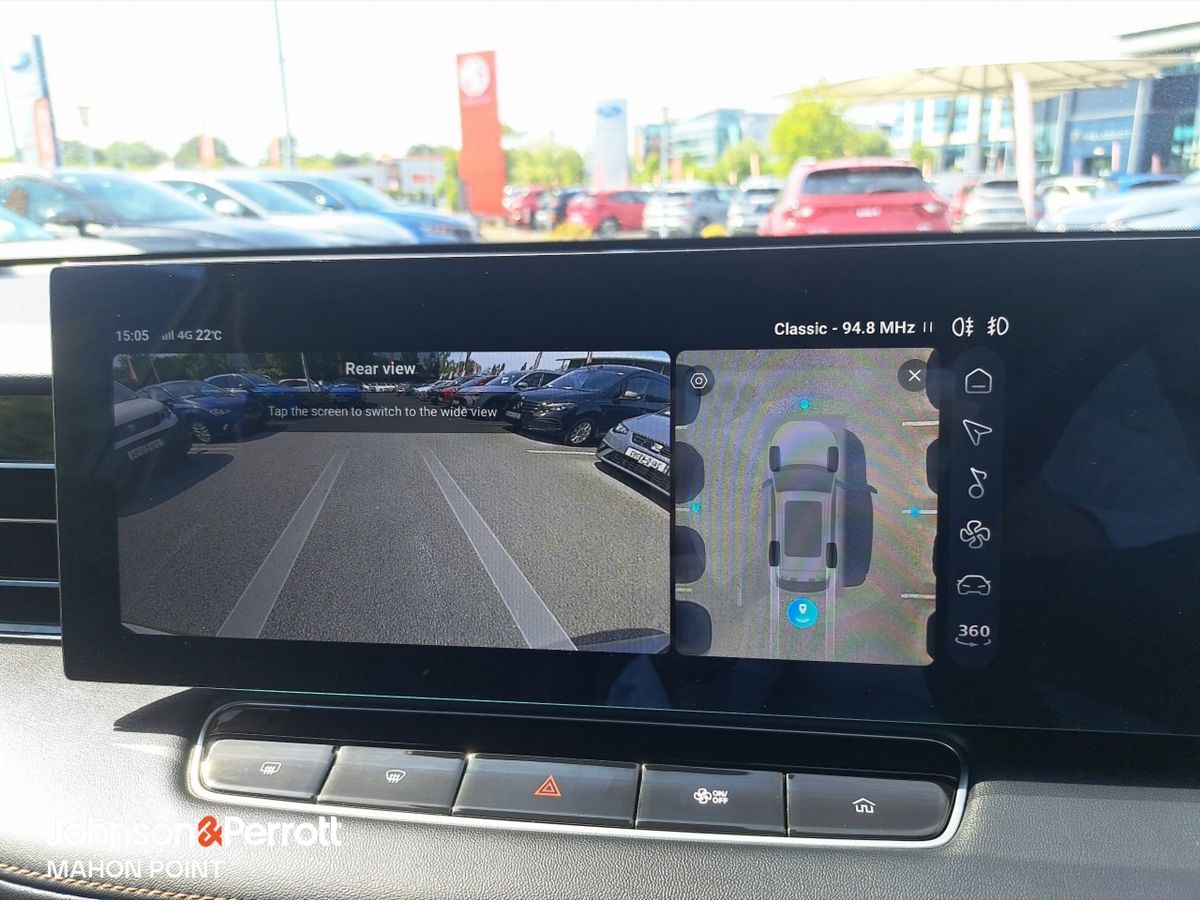 MG HS HUGE SAVINGS Plug-in Hybrid Exclusive **TOP SPEC / EX DEMO**