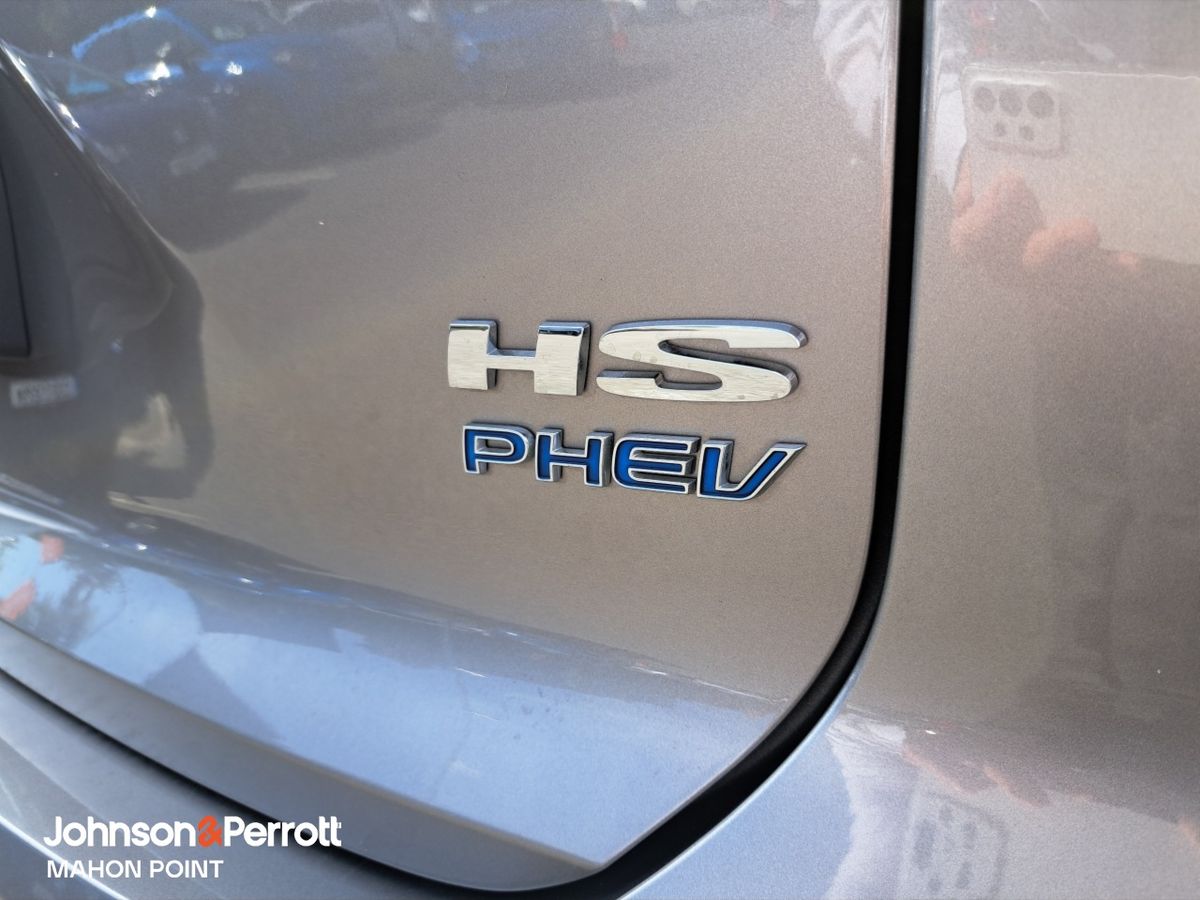 MG HS HUGE SAVINGS Plug-in Hybrid Exclusive **TOP SPEC / EX DEMO**
