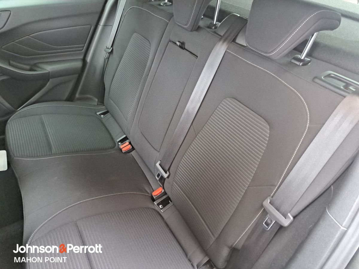 Ford Focus Titanium 1.0 MHEV Manual I TINY MILEAGE