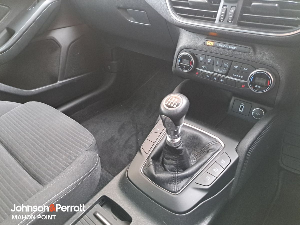 Ford Focus Titanium 1.0 MHEV Manual I TINY MILEAGE
