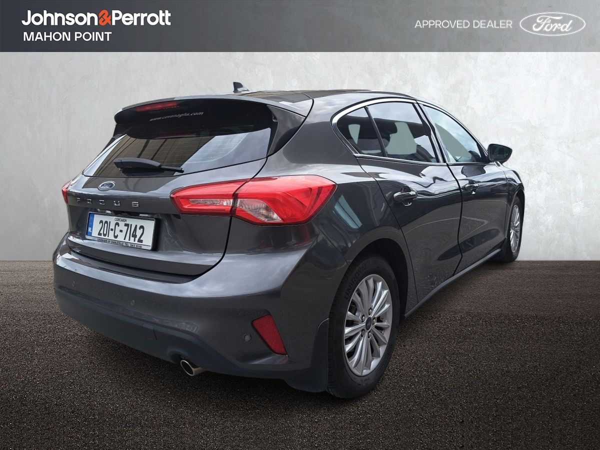 Ford Focus Titanium 1.0 MHEV Manual I TINY MILEAGE