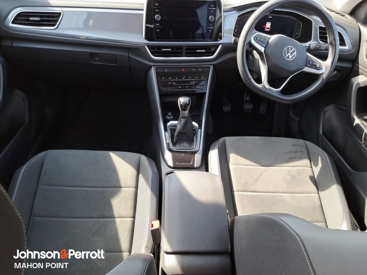 Volkswagen T-Roc Style 1.0TSI Manual I LOW MILEAGE