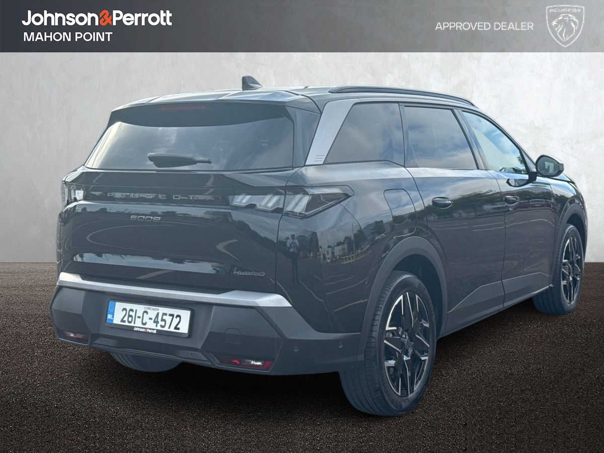 Peugeot 5008 1.2 MHEV 145bhp E-DCS6 Allure