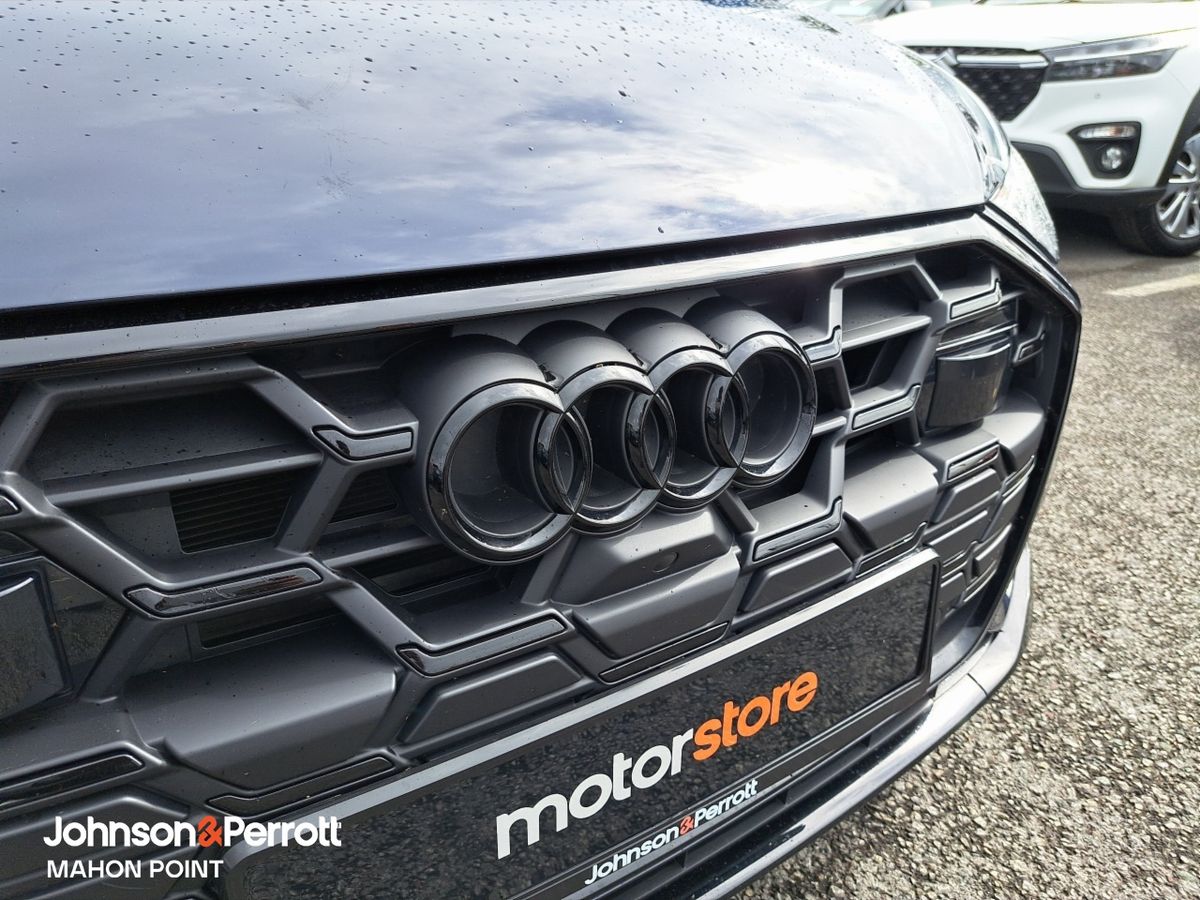 Audi A6 A6 TDI S-LINE **DIESEL / HUGE SPEC**