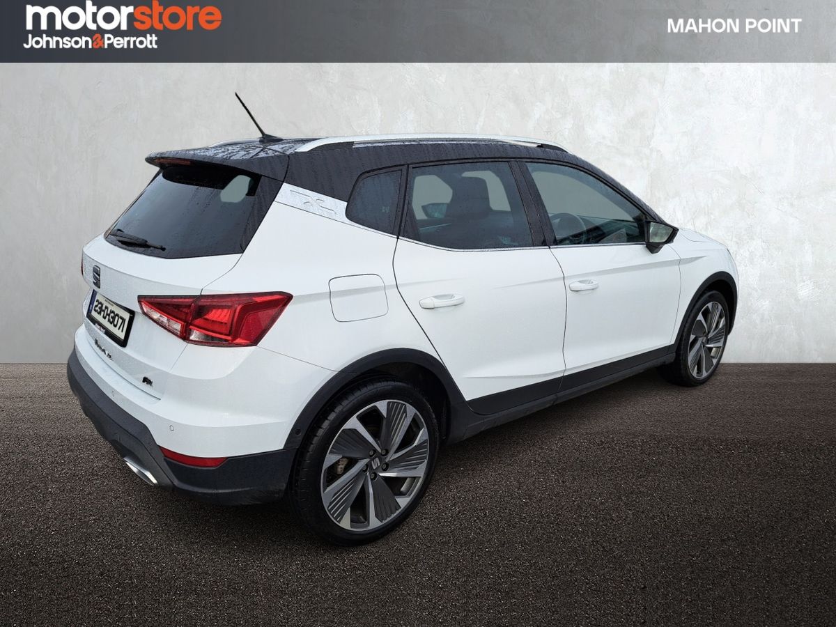 SEAT Arona 1.0TSI 110hp FR **HUGE SPEC**