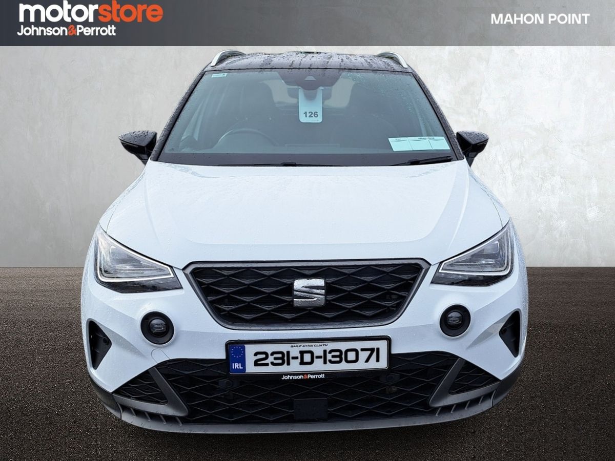 SEAT Arona 1.0TSI 110hp FR **HUGE SPEC**