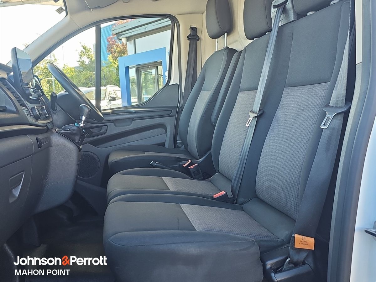Ford Transit Custom Long Wheelbase Trend