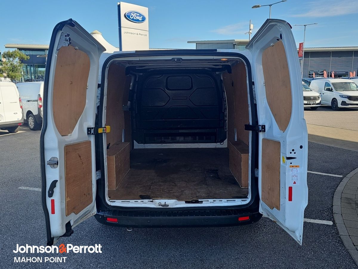 Ford Transit Custom Long Wheelbase Trend