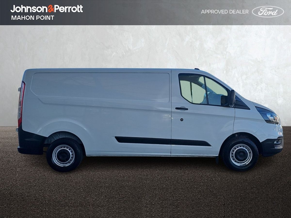 Ford Transit Custom Long Wheelbase Trend
