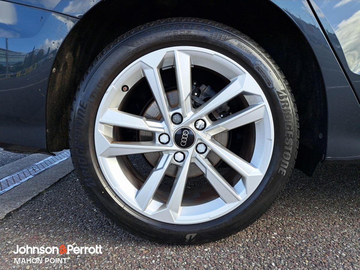 Audi A3 30 TDI 116HP SE