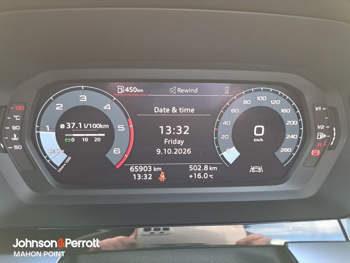 Audi A3 30 TDI 116HP SE
